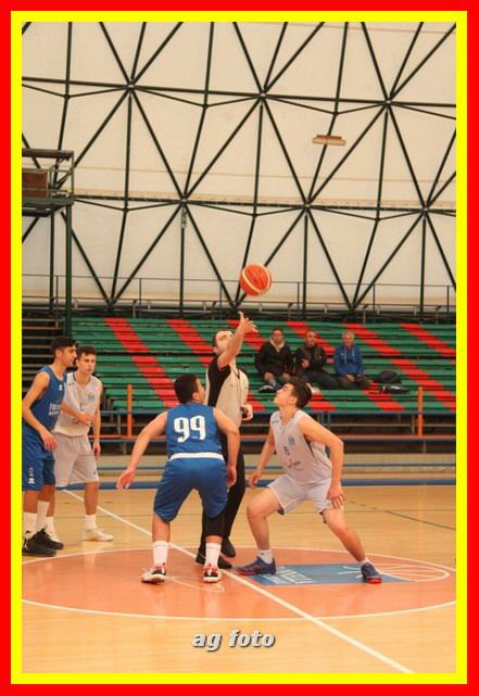 170407 basketU16 059_tn.jpg